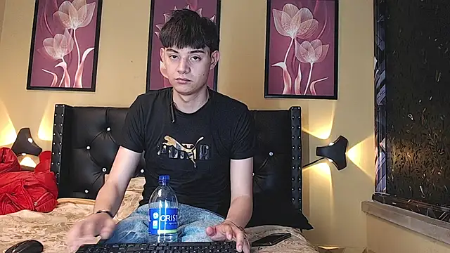 luckk  online show from April 22, 4:41 am