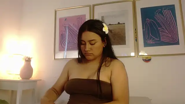 Snapshot of valka_collinss chatting on June 29, 7:46 pm valka collinss online show from June 29, 7:46 pm
