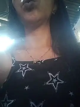  sweetbabe23 online show from May 17, 10:21 pm