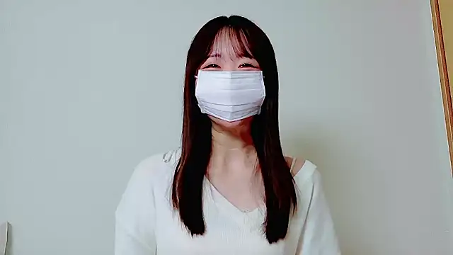 Yuyu xoxo online show from April 15, 11:49 am