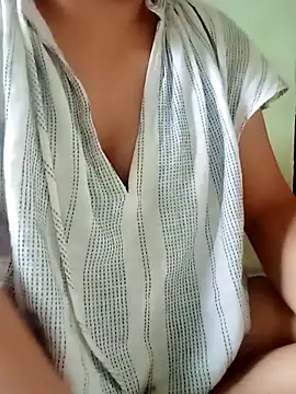 coupleshow21 online show from April 16, 7:09 am