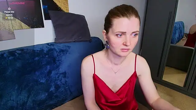 Liza  Evans online show from June 23, 1:58 am