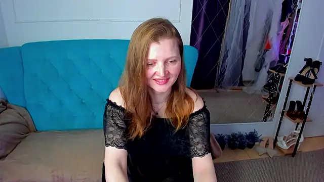 Snapshot of Liza__Evans chatting on May 11, 2:02 am Liza Evans online show from May 11, 2:02 am