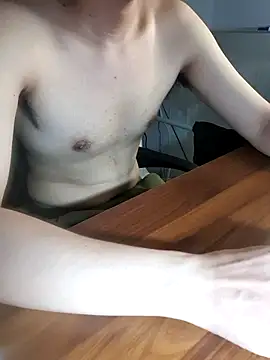 Louis Caoxxx online show from June 30, 7:52 am