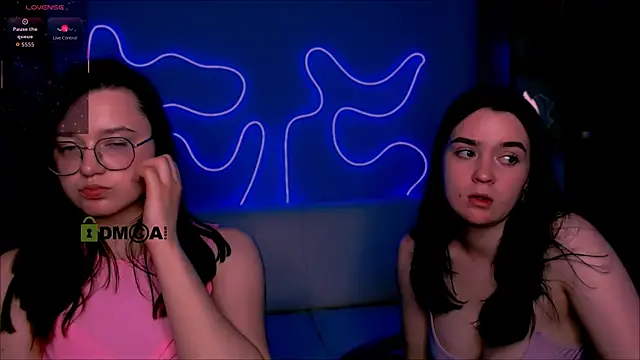 nymira online show from May 16, 2:10 am
