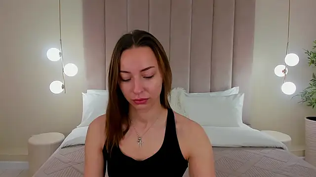 NicoleHarris online show from May 11, 3:08 am