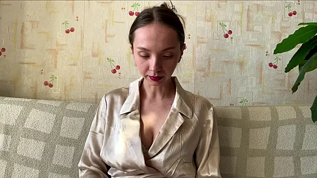 AdriannaBill online show from May 27, 2:57 pm