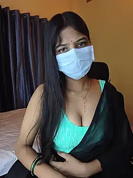 Snapshot of Eva_Elexx chatting on July 13, 9:14 pm Eva Elexx online show from July 13, 9:14 pm