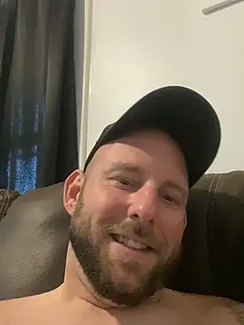 phattyluv89 online show from June 10, 4:41 pm