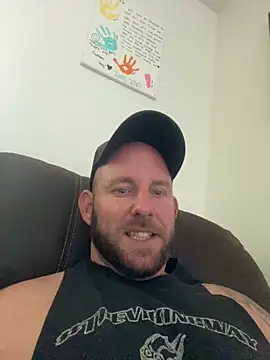phattyluv89 online show from May 30, 6:13 pm