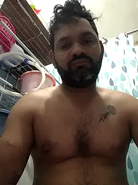Snapshot of castellano10 chatting on April 18, 12:40 pm castellano10 online show from April 18, 12:40 pm
