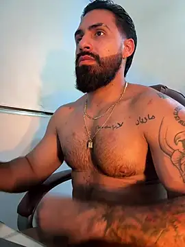 Snapshot of Ryan_Black3 chatting on July 18, 11:46 pm Ryan Black3 online show from July 18, 11:46 pm