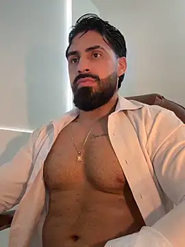 Snapshot of Ryan_Black3 chatting on June 13, 9:24 pm Ryan Black3 online show from June 13, 9:24 pm