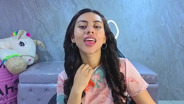 Snapshot of grecia_soler_a chatting on June 11, 12:57 pm grecia soler a online show from June 11, 12:57 pm