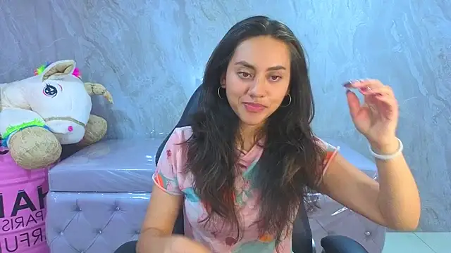 grecia soler a online show from May 26, 12:58 pm