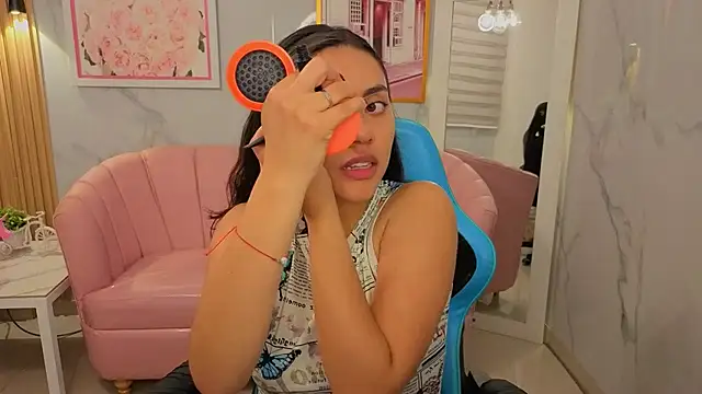 Snapshot of grecia_soler_a chatting on June 10, 12:50 pm grecia soler a online show from June 10, 12:50 pm