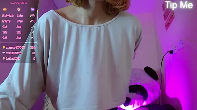 aprildumont online show from May 26, 1:20 pm