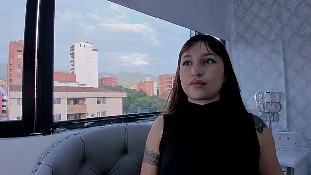 Snapshot of katherine_glow chatting on May 22, 11:30 am katherine glow online show from May 22, 11:30 am