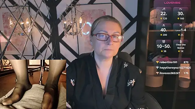 Alexandra Kind online show from May 16, 1:48 am