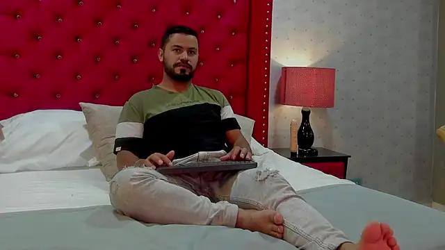 PaoloWalker online show from April 17, 4:04 am