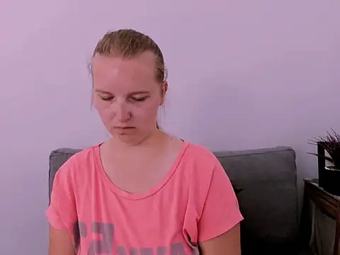Snapshot of RoseTeacherX chatting on June 15, 5:12 pm RoseTeacherX online show from June 15, 5:12 pm