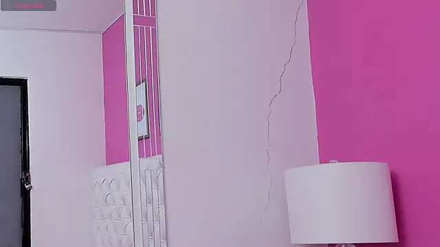 KimberlyBoonee online show from May 31, 2:06 am