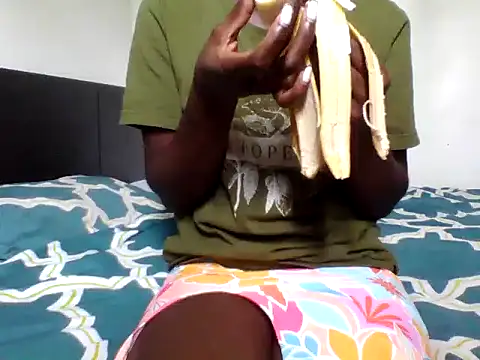 Snapshot of blisspie chatting on June 10, 10:16 am blisspie online show from June 10, 10:16 am