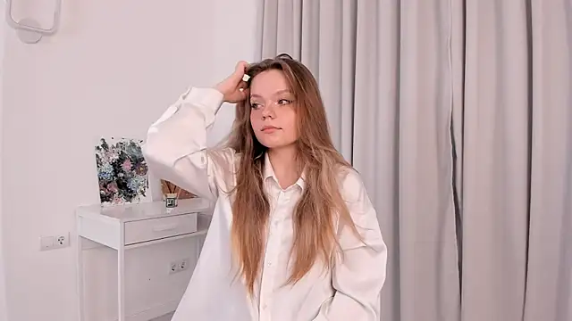 MarloEinck online show from April 18, 6:21 pm