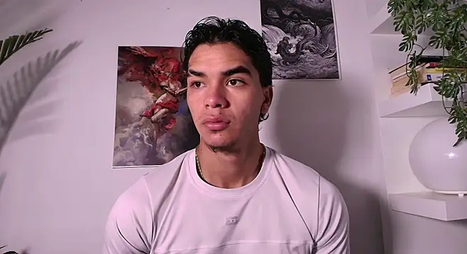 andyypalmer  online show from May 4, 11:02 am