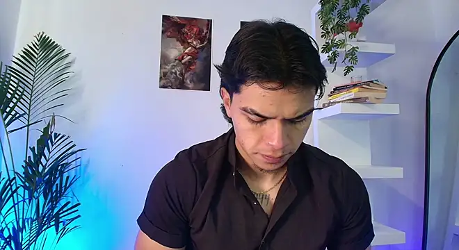 andyypalmer  online show from June 2, 3:12 pm