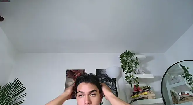 andyypalmer  online show from June 11, 6:10 am