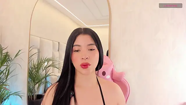 Snapshot of imnikaa_ chatting on June 30, 1:33 pm imnikaa online show from June 30, 1:33 pm