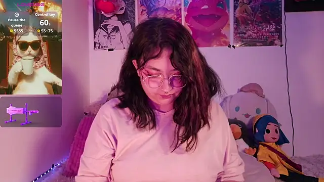 kaori sama uwu online show from April 20, 11:28 pm