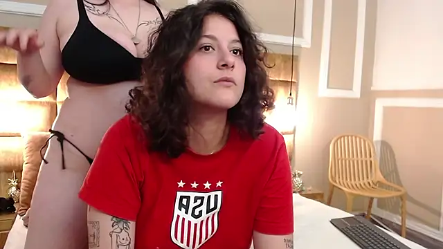 liaxxrose online show from April 16, 9:39 pm