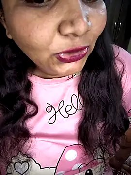 Lusi G online show from April 14, 8:14 pm