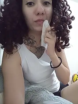 Aura Phone online show from April 21, 2:47 am