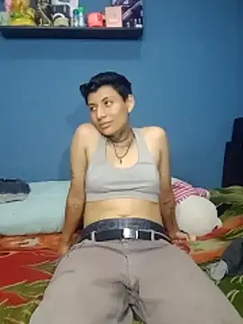 tomi tomboy online show from May 15, 4:49 pm