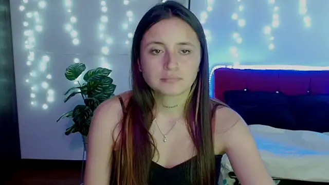 LucyArcy online show from April 16, 9:39 pm