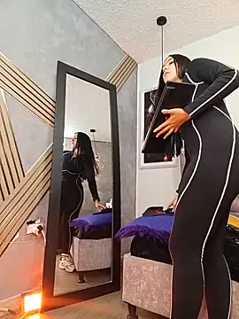 zoe fit online show from May 21, 7:00 pm