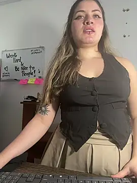 Snapshot of juanitablue chatting on June 27, 5:30 pm juanitablue online show from June 27, 5:30 pm