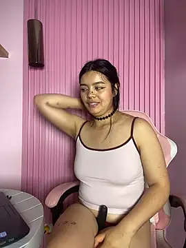 DammCherry online show from April 15, 7:58 pm