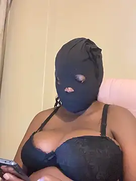 FineCouple51 online show from April 16, 6:30 pm