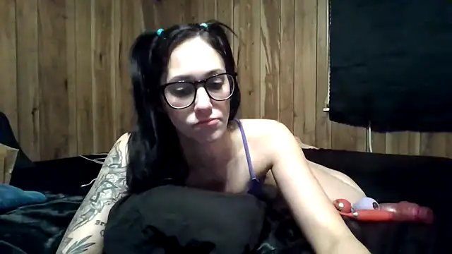 satindreamsxxx online show from May 30, 1:23 am