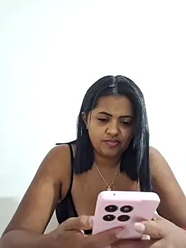 Ayla Phone online show from April 23, 8:43 pm