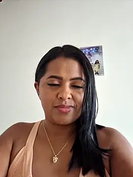 Ayla Phone online show from April 15, 7:18 pm