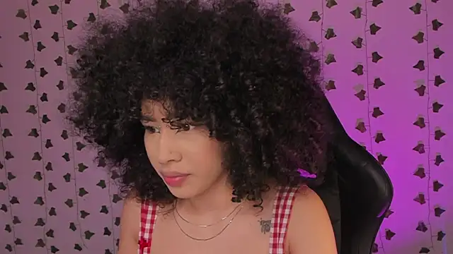 Liaaa 1 online show from May 18, 12:22 am