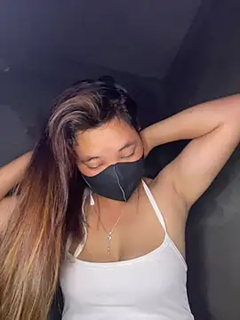 HaNa-mi online show from April 16, 5:47 pm