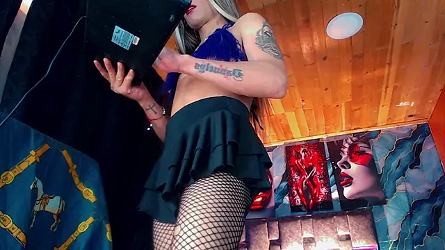 Sarha sexxyx online show from May 8, 8:56 pm