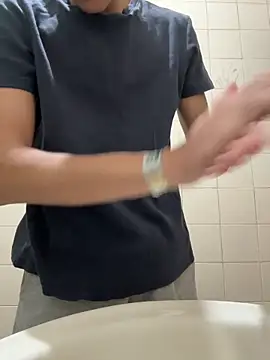 Novinho magrinho online show from April 18, 7:07 pm