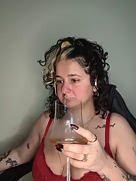  lascivious online show from June 9, 3:51 am